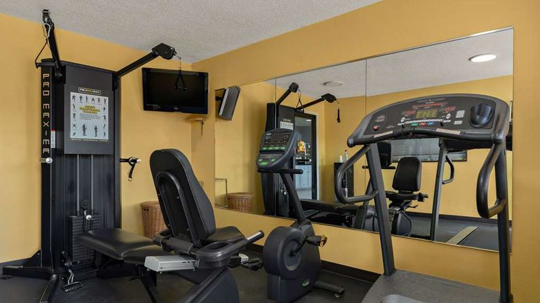 <b>Quality Inn Health</b>. Images powered by <a href="https://iceportal.shijigroup.com/" title="IcePortal" target="_blank">IcePortal</a>.