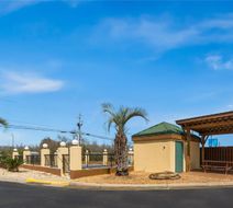 Quality Inn Exterior