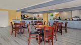 <b>Quality Inn Restaurant</b>. Images powered by <a href="https://iceportal.shijigroup.com/" title="IcePortal" target="_blank">IcePortal</a>.