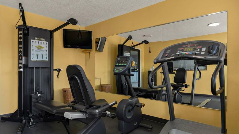 <b>Quality Inn Health</b>. Images powered by <a href="https://iceportal.shijigroup.com/" title="IcePortal" target="_blank">IcePortal</a>.