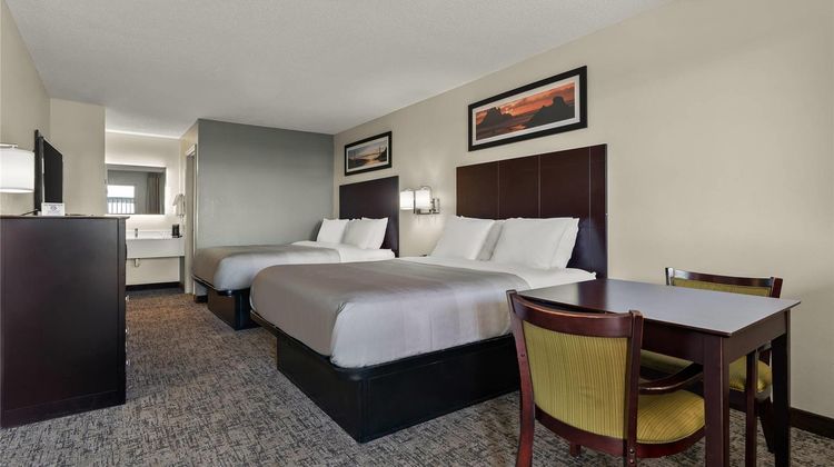 Quality Inn Room