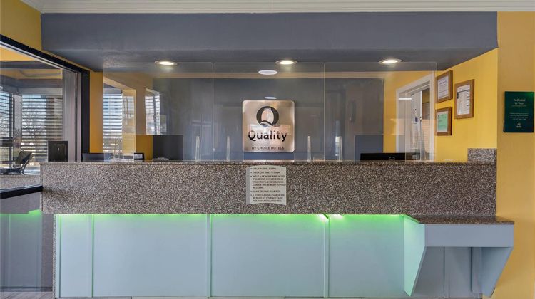 Quality Inn Lobby