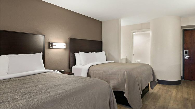 Quality Inn Lavonia Room