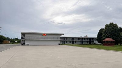 Econo Lodge Calhoun