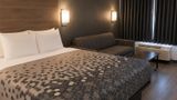<b>Econo Lodge Calhoun Room</b>. Images powered by <a href="https://iceportal.shijigroup.com/" title="IcePortal" target="_blank">IcePortal</a>.