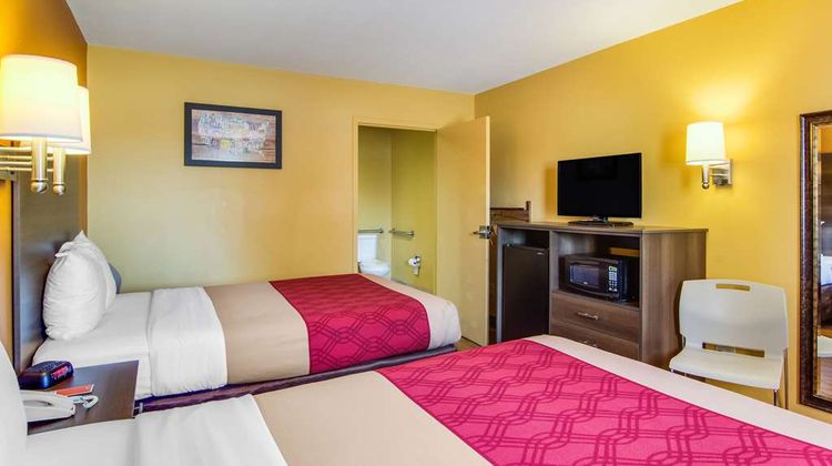 Econo Lodge Kingsland Room
