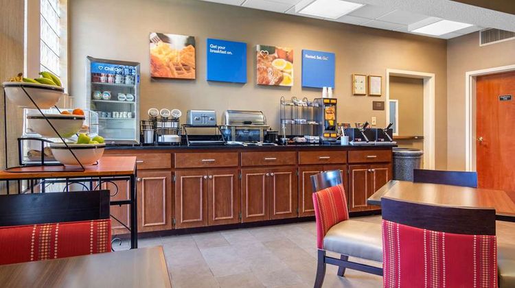 Comfort Inn and Suites LaGrange East Restaurant