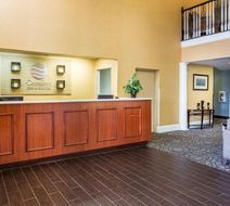 Comfort Inn and Suites at Stone Mountain Lobby