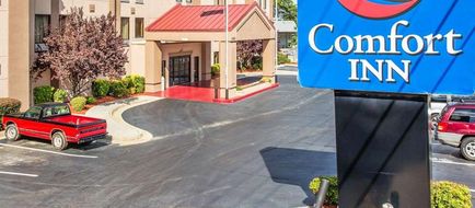 Comfort Inn and Suites at Stone Mountain Exterior
