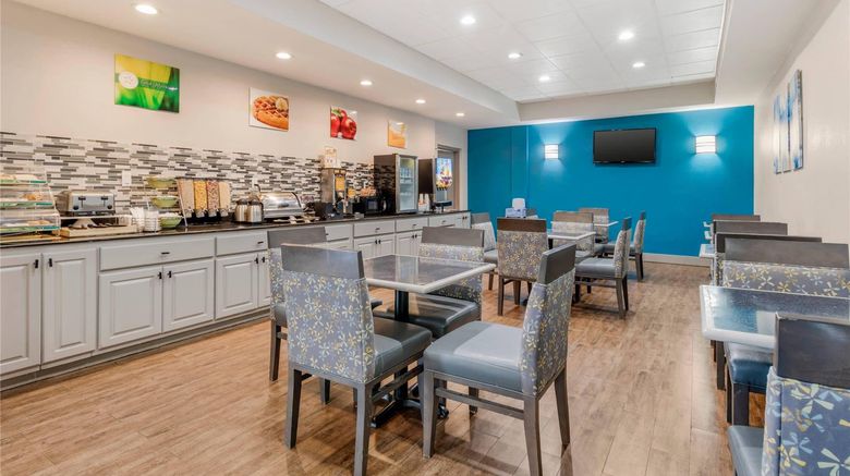 <b>Quality Inn Union City Restaurant</b>. Images powered by <a href="https://iceportal.shijigroup.com/" title="IcePortal" target="_blank">IcePortal</a>.