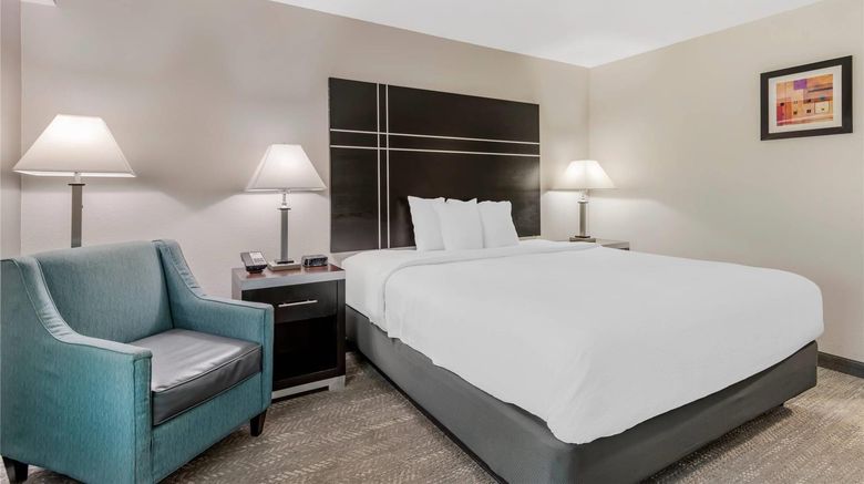 <b>Quality Inn Union City Room</b>. Images powered by <a href="https://iceportal.shijigroup.com/" title="IcePortal" target="_blank">IcePortal</a>.