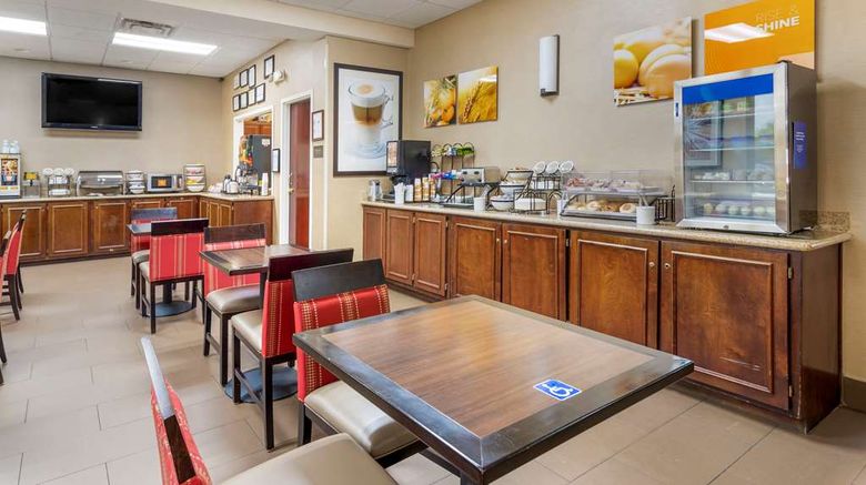 <b>Comfort Inn Restaurant</b>. Images powered by <a href="https://iceportal.shijigroup.com/" title="IcePortal" target="_blank">IcePortal</a>.