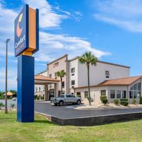 Comfort Suites Near Robins Air Force Bas