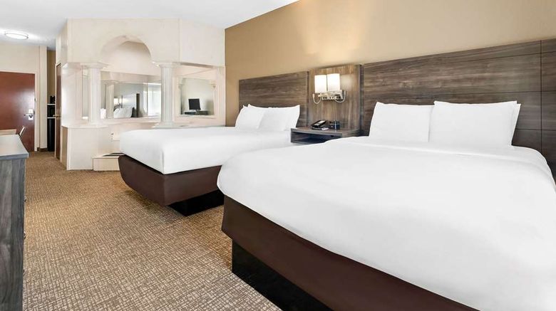 <b>Comfort Suites Near Robins Air Force Bas Suite</b>. Images powered by <a href="https://iceportal.shijigroup.com/" title="IcePortal" target="_blank">IcePortal</a>.