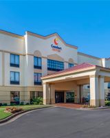 Comfort Suites