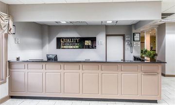 Quality Inn & Suites