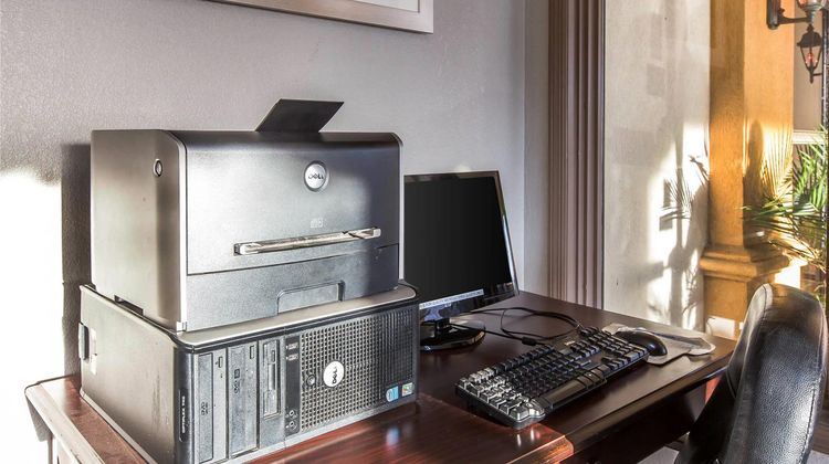 Quality Inn & Suites Other