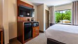 Comfort Suites Morrow Suite