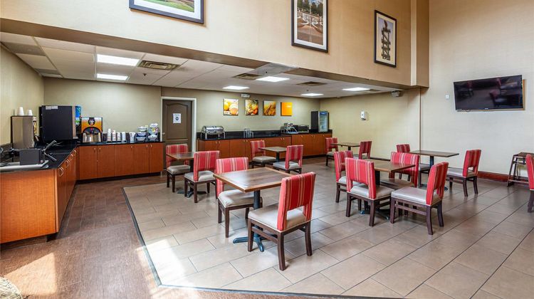Comfort Suites Morrow Restaurant