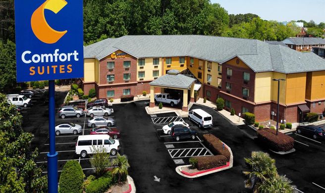 Comfort Suites Morrow Exterior