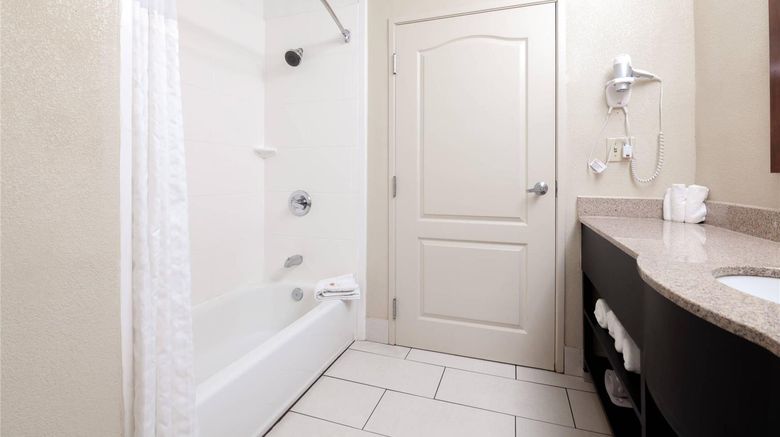 <b>Comfort Suites Morrow Room</b>. Images powered by <a href="https://iceportal.shijigroup.com/" title="IcePortal" target="_blank">IcePortal</a>.