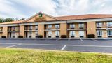 <b>Quality Inn and Suites Bremen Exterior</b>. Images powered by <a href="https://iceportal.shijigroup.com/" title="IcePortal" target="_blank">IcePortal</a>.