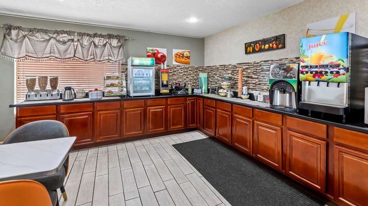 Quality Inn Marietta Restaurant