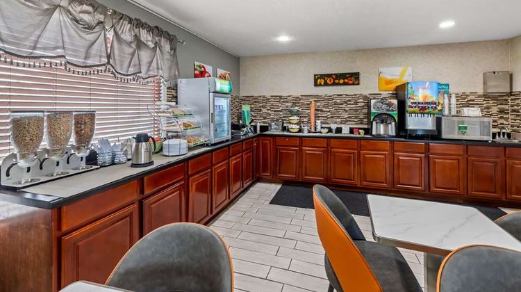 Quality Inn Marietta Restaurant