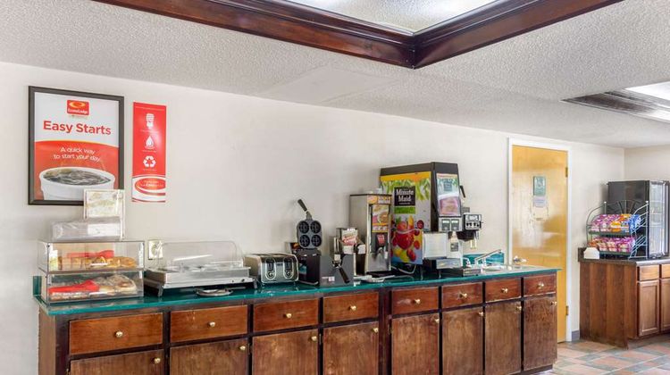 Econo Lodge Byron-Warner Robins Restaurant