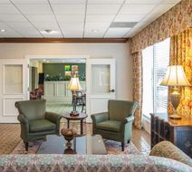 Quality Inn & Suites McDonough Lobby