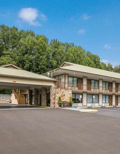 Quality Inn and Suites Mt Chalet