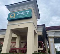Quality Inn Dalton Exterior