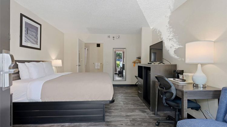 Quality Inn Room