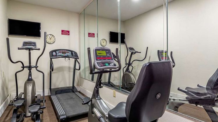 Sleep Inn & Suites Stockbridge Health