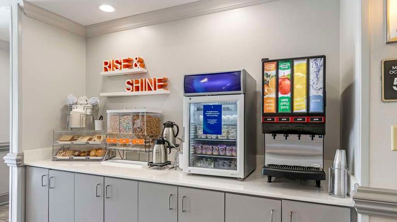 <b>Comfort Suites Valdosta Mall Area Restaurant</b>. Images powered by <a href="https://iceportal.shijigroup.com/" title="IcePortal" target="_blank">IcePortal</a>.