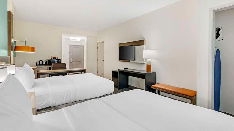 <b>Comfort Suites Valdosta Mall Area Room</b>. Images powered by <a href="https://iceportal.shijigroup.com/" title="IcePortal" target="_blank">IcePortal</a>.