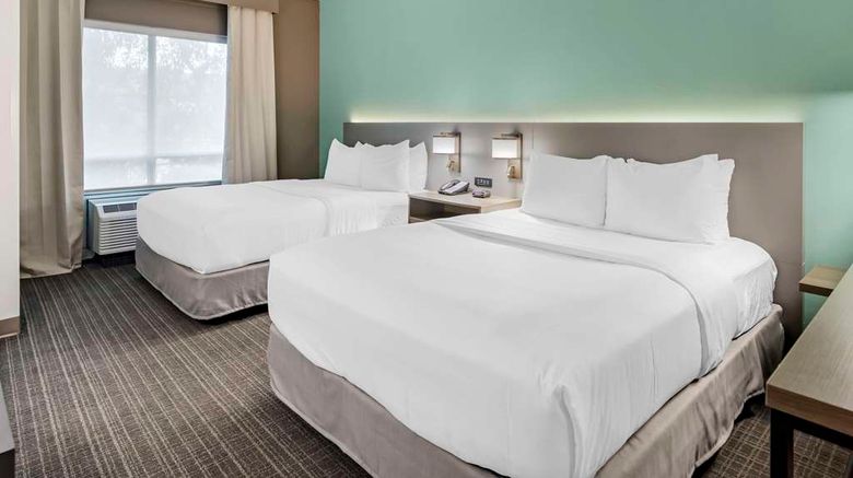 <b>Comfort Suites Valdosta Mall Area Room</b>. Images powered by <a href="https://iceportal.shijigroup.com/" title="IcePortal" target="_blank">IcePortal</a>.