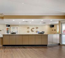 Comfort Inn and Suites Tifton Lobby