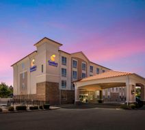 Comfort Inn and Suites Tifton Exterior