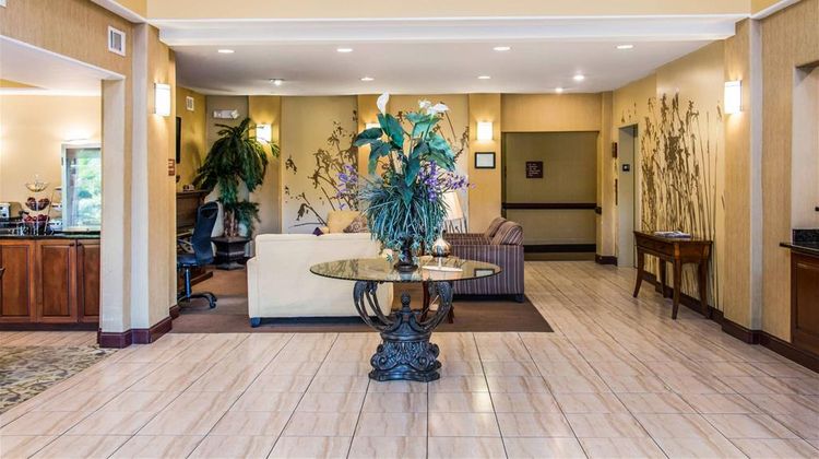 Sleep Inn and Suites Pooler Savannah Area Lobby