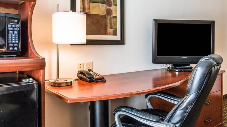 Sleep Inn and Suites Pooler Savannah Area Room
