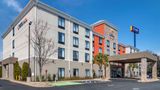 Comfort Suites Exterior