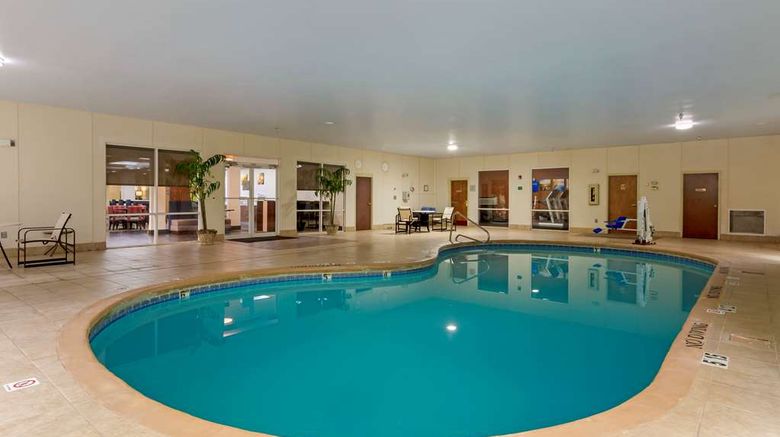 <b>Comfort Suites, Milledgeville Pool</b>. Images powered by <a href="https://iceportal.shijigroup.com/" title="IcePortal" target="_blank">IcePortal</a>.