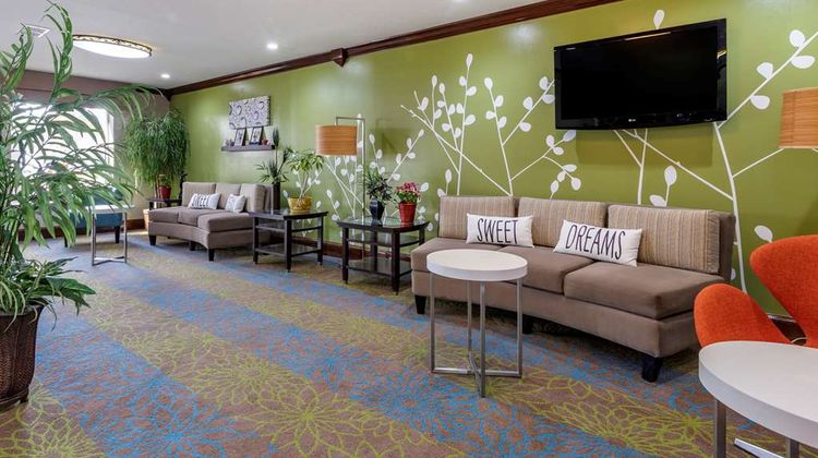 Sleep Inn and Suites Brunswick North Lobby