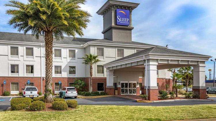 Sleep Inn and Suites Brunswick North Exterior