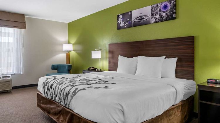 Sleep Inn and Suites Brunswick North Room