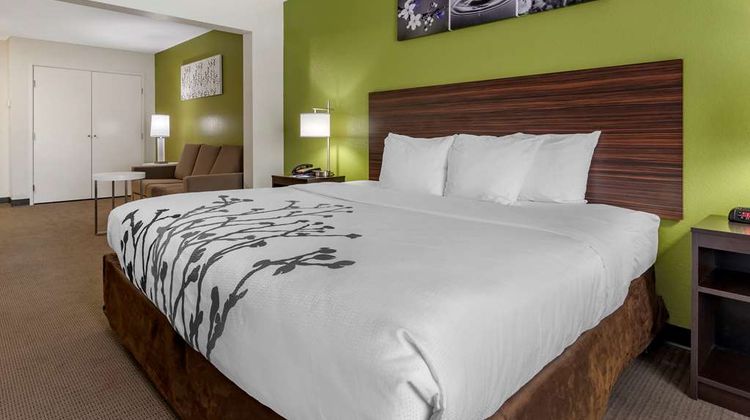 Sleep Inn and Suites Brunswick North Suite