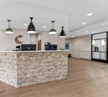Comfort Suites Lobby