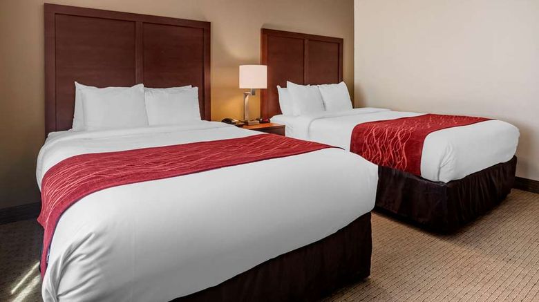 <b>Comfort Inn and Suites Villa Rica Suite</b>. Images powered by <a href="https://iceportal.shijigroup.com/" title="IcePortal" target="_blank">IcePortal</a>.