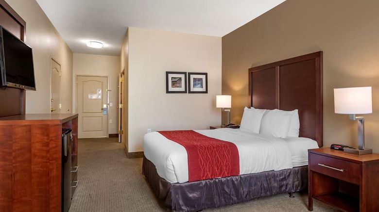 <b>Comfort Inn and Suites Villa Rica Room</b>. Images powered by <a href="https://iceportal.shijigroup.com/" title="IcePortal" target="_blank">IcePortal</a>.